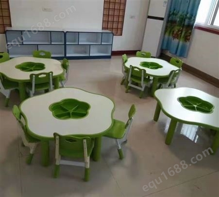 幼儿园实木桌椅儿童学习绘画桌椅早教中心儿童实木桌椅