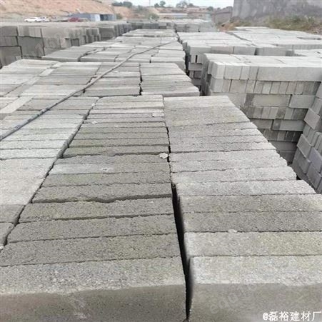 陕西西安建筑工程水泥标砖 磊裕建材批发厂家