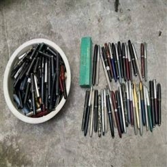 上海市老金笔回收公司    60年代金笔回收