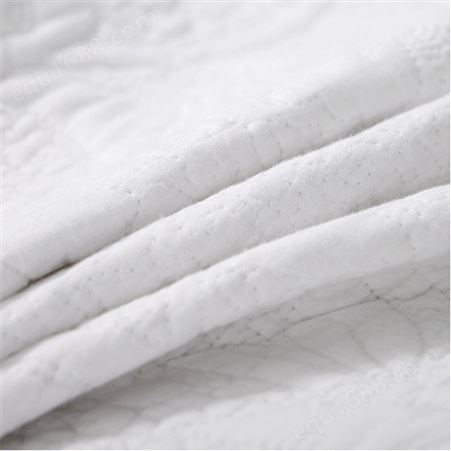 艺鑫 棉布印花绗缝绣 产品质量过硬 质感光滑细腻
